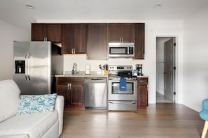 Folly Suite | In the Heart of King Street!