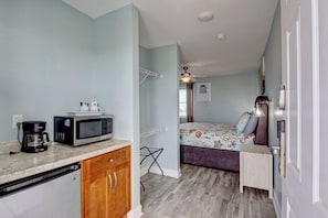 Single Side - Pic 1