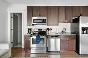 Fully Stocked Kitchen