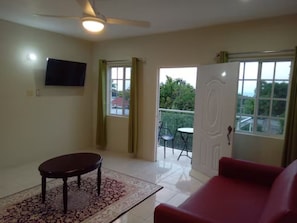 ...PROPERTY VIDEOS ON TIKTOK @MIRANDO_PLACE_JAMAICA