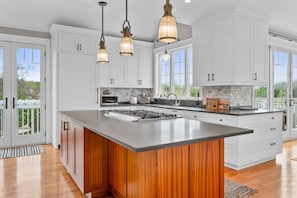 Open concept kitchen