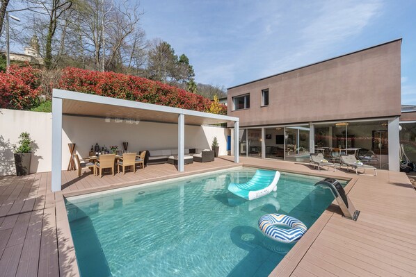 Private Pool