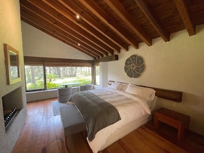 recñamara principal con chimenea