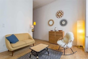 Patchwork proche Ampère, 1 chambre, Meublé