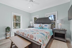 King size bed.
