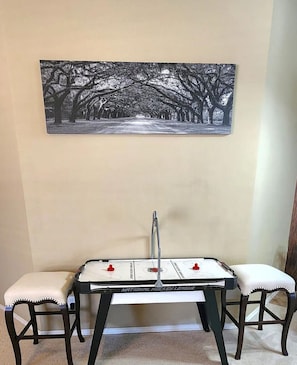 Spielezimmer