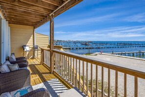 10113 Sinton Drive Blues View Townhome