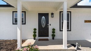 Sea Jam Exterior