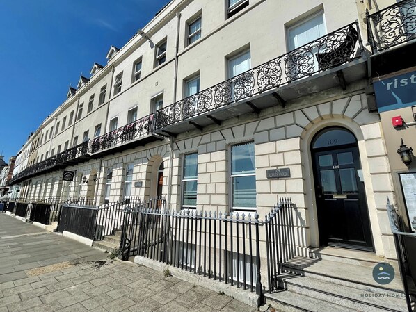 Bay Retreat Street View