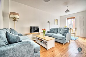 Living Room 3