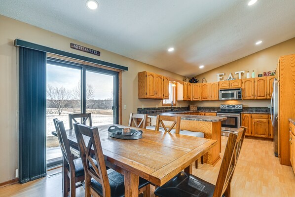 Cadott Vacation Rental | 5BR | 3BA | 2,700 Sq Ft | Stairs Required