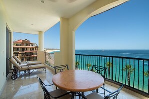 Private Terrace with Furnitures