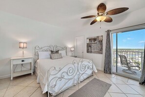 Second primary bedroom with private north balcony access
