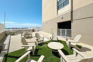 Outdoor Community Seating