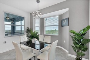 Dining Room table seats 5