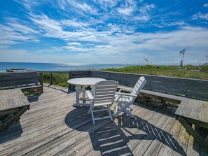 Private Dune Deck 2022