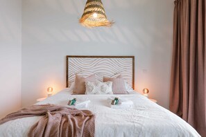 Cosy double bedroom