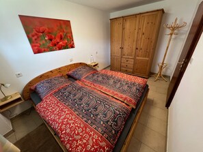 Ferienwohnung Klausgraben 1-4 Pers., 54m², SZ, WSZ, Küche, DU/WC,T-Schlafzimmer