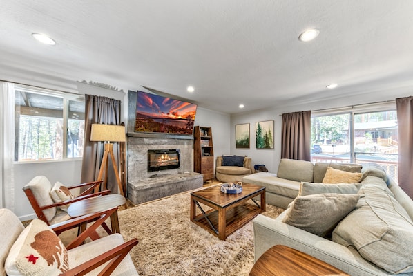 This home has been completely remodeled with contemporary furnishings throughout