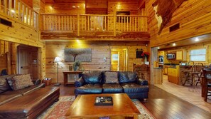 Lookout-Lodge-Living-Room