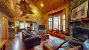 Lookout-Lodge-Living-Room1