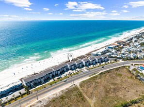 Gulf Front Condo! Expansive Views