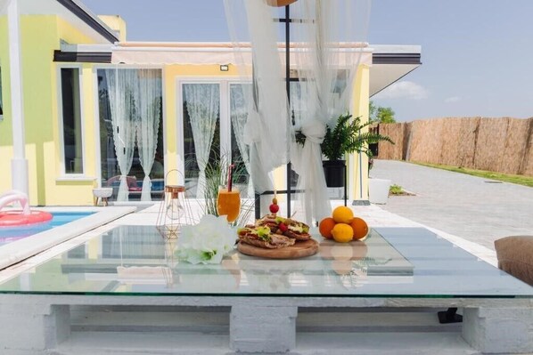 Terrace/patio