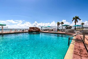 Community Pool Area | Single-Story Unit | 3rd-Floor Condo