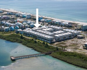 Perfectly nestled in between the beach AND lagoon with a fishing pier!