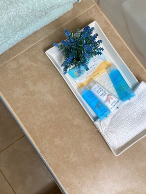 Équipements de salle de bain