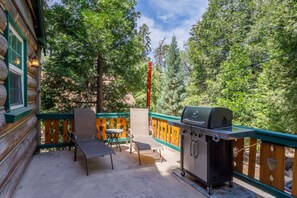 Private Deck