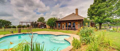 Celina Vacation Rental | 5BR | 4.5BA | Step-Free Entry | 4,500 Sq Ft