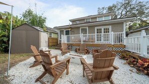 Make memories with your loved ones around our propane fire pit! 