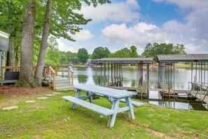 Private Yard | Dining Area | Fire Pit | Water View