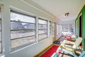 Home Access | Keyless Entry | Furnished Sunroom