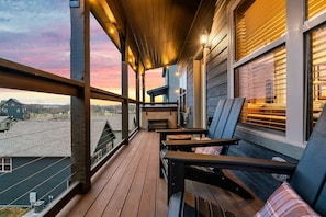 Let the glowing deck lights illuminate your evening as you unwind