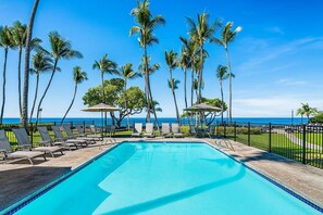 Kona Isle common area swimming pool