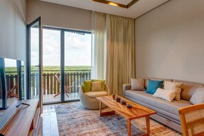 Direct access to the balcony from the sitting room
