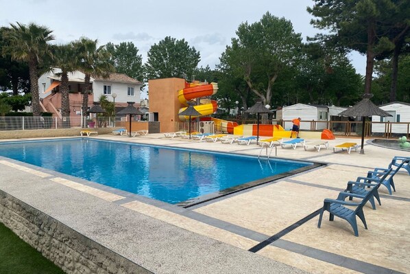 Holiday Home Swimming Pool