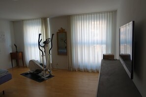 Picture 5