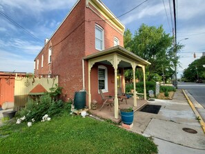 South Carroll Street