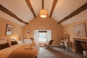 Quiet and relaxing room - William