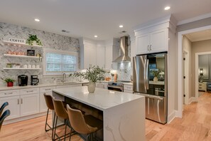 Fully Stocked Kitchen