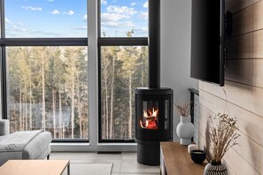 The Penelope: New, Modern Home w/Breathtaking View (2967)