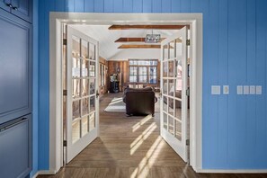 Five mins to Stowe Mountain, gorgeous new getaway (343)