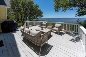 Soundfront Back Deck