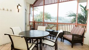 sfl-ssir-hv18-3bdrm-blcy-001-880x495.jpg