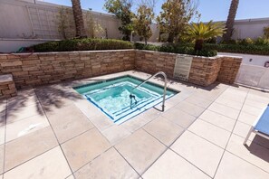 Hilton Grand Vacations Club at Trump International Hotel Las Vegas_2.jpg