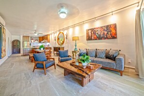 Condo - Image 1