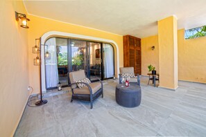 Condo - Image 5